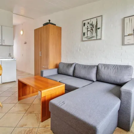 Gunnlaug - 500m From The Sea By Interhome *